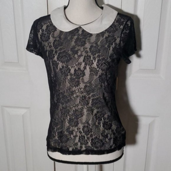 Urban Outfitters Pins and Needles Contrast Collar Lace Tee (size S) - Picture 5 of 10